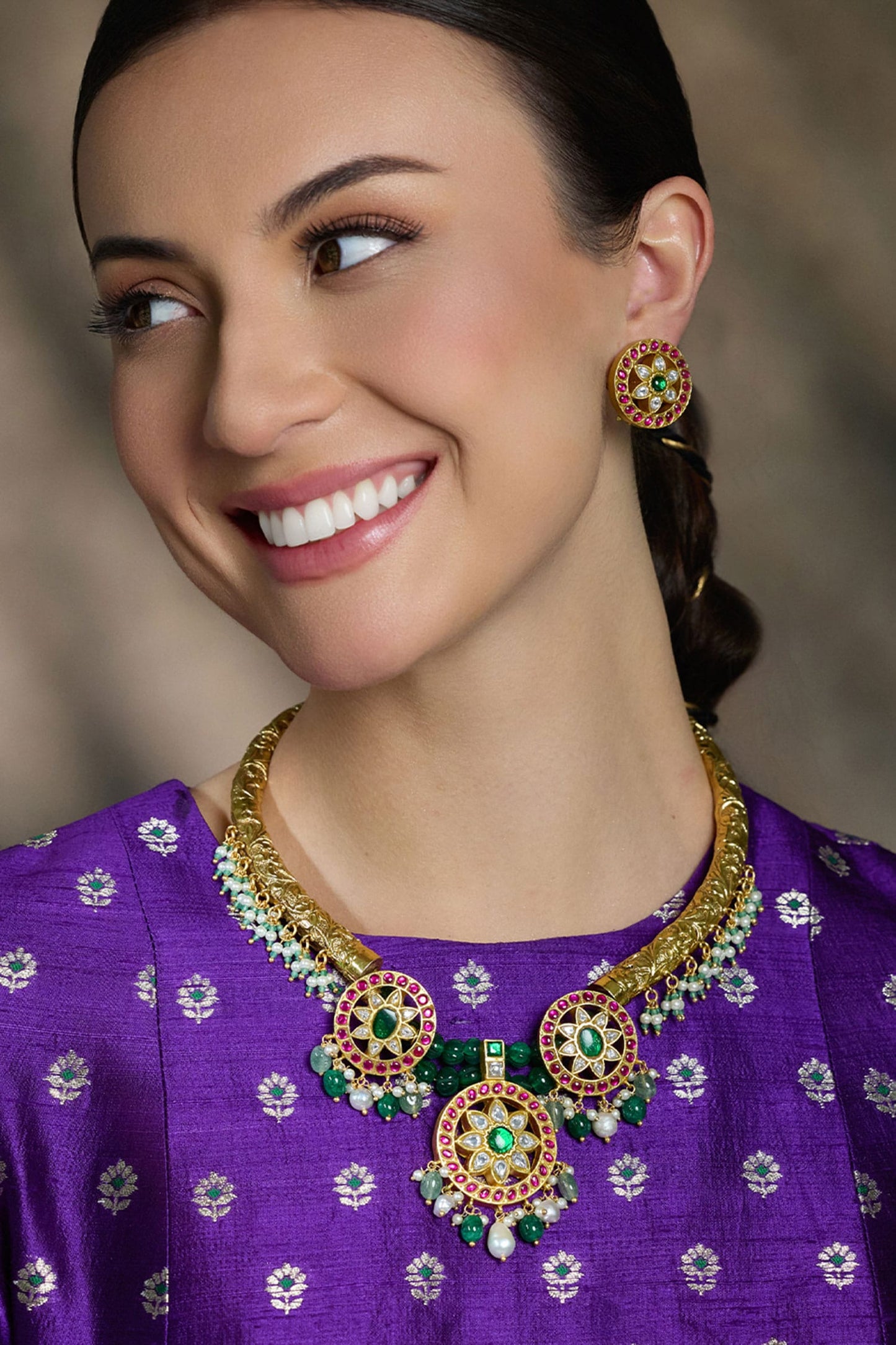 Kundan Floral Embellished Choker Necklace Set 