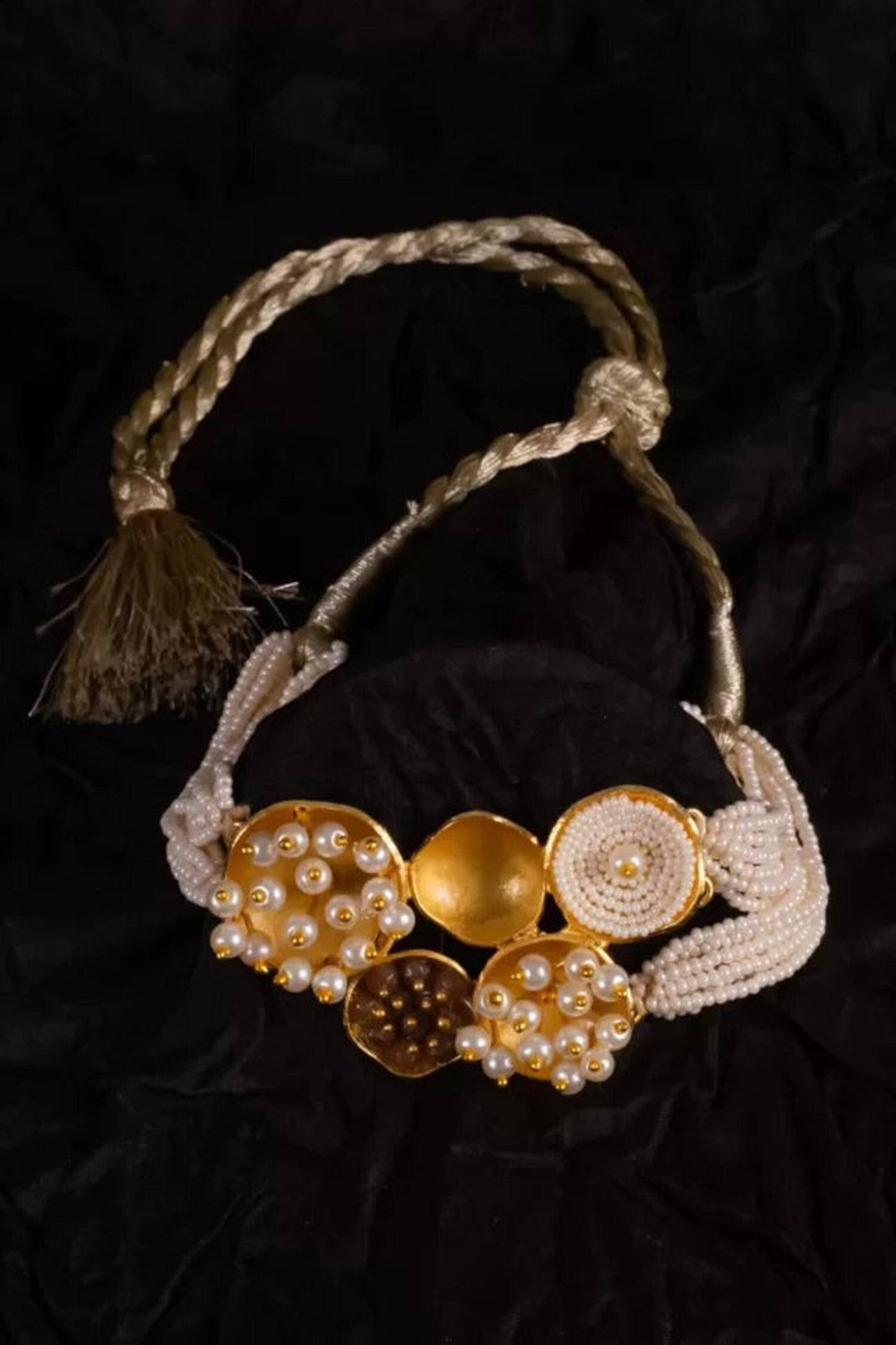 Vatti Pearl Embellished Choker 