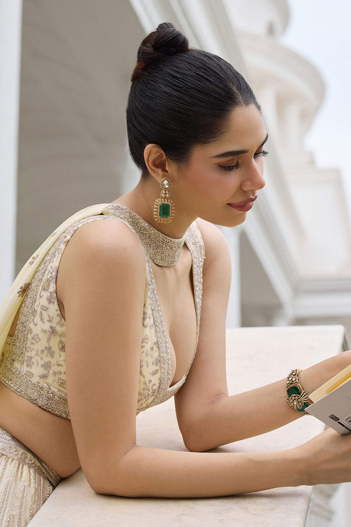 Meher Elan Meher Embellished Choker Set 