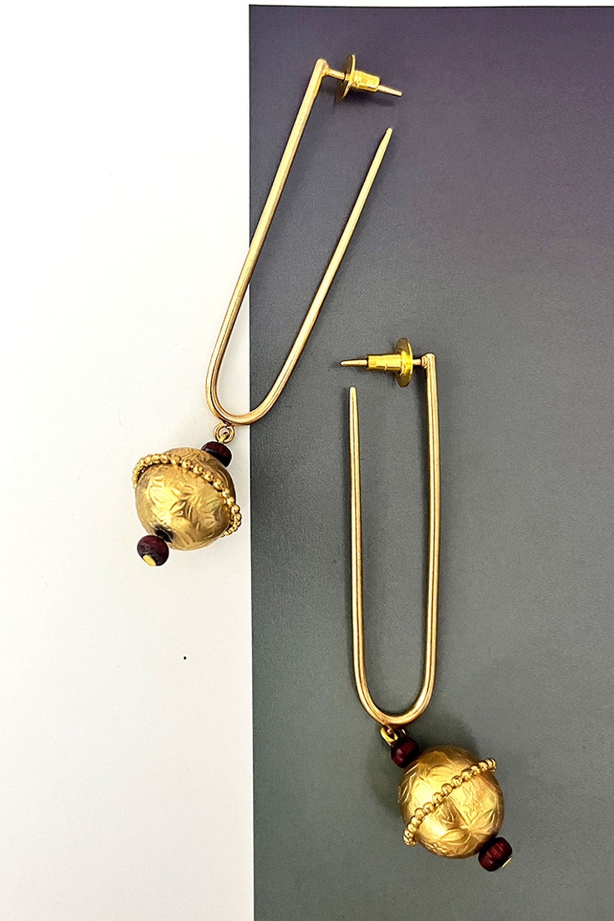 Aaliya Engraved Ball Earrings 