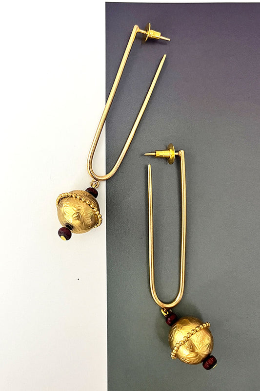 Aaliya Engraved Ball Earrings 