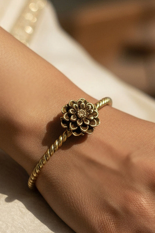 Gulab Cuff Bracelet 