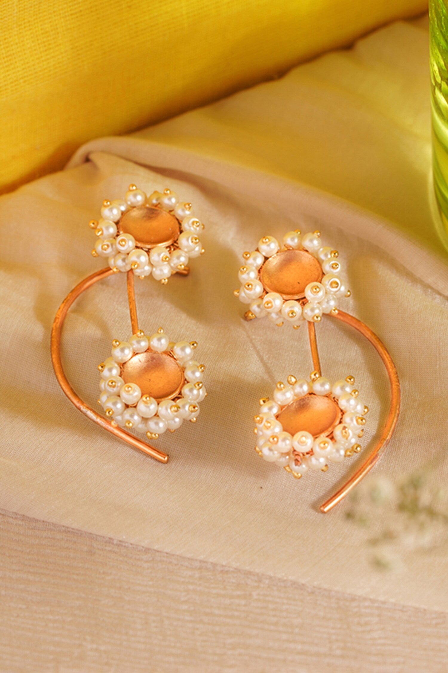 Pearl Bunch Ear Clips 