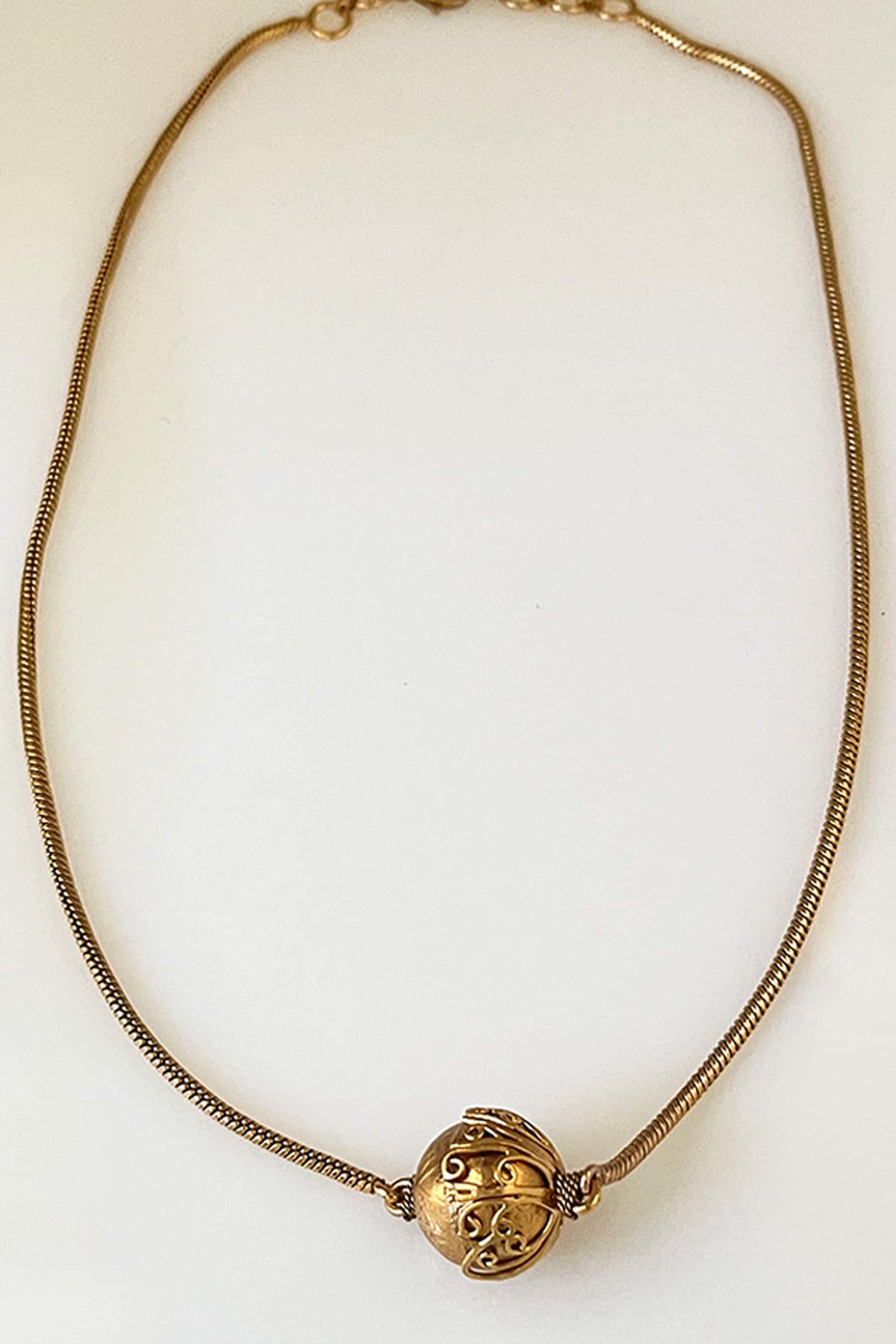 Ojas Engrqaved Ball Necklace 