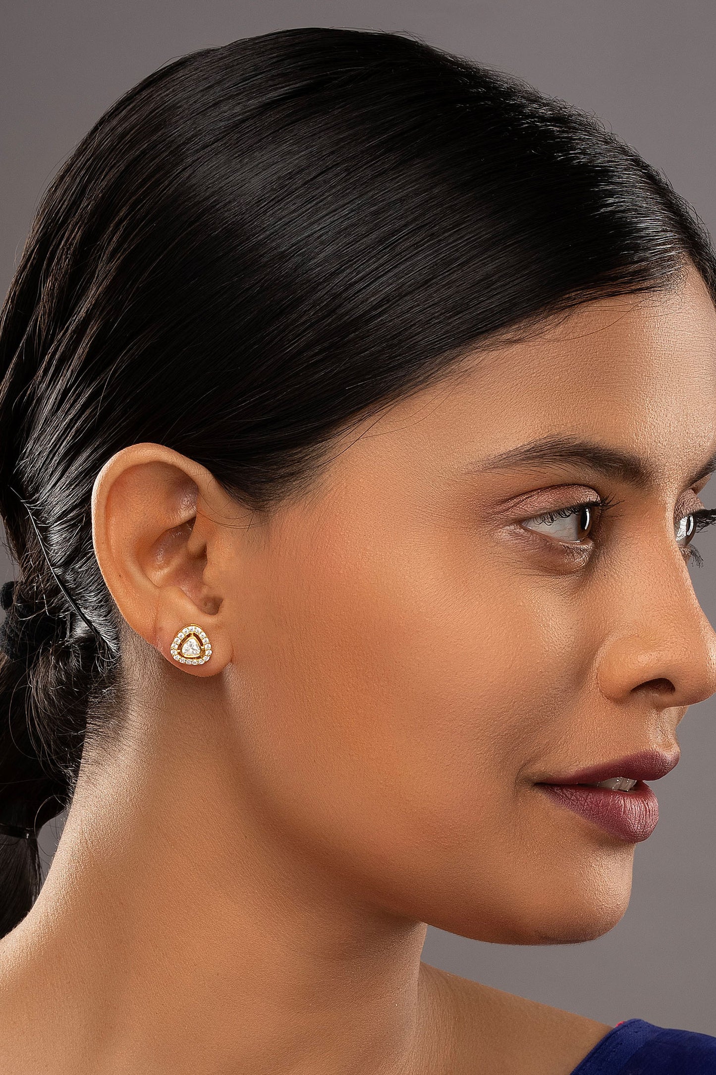 Zira Triangle Stud Earrings 