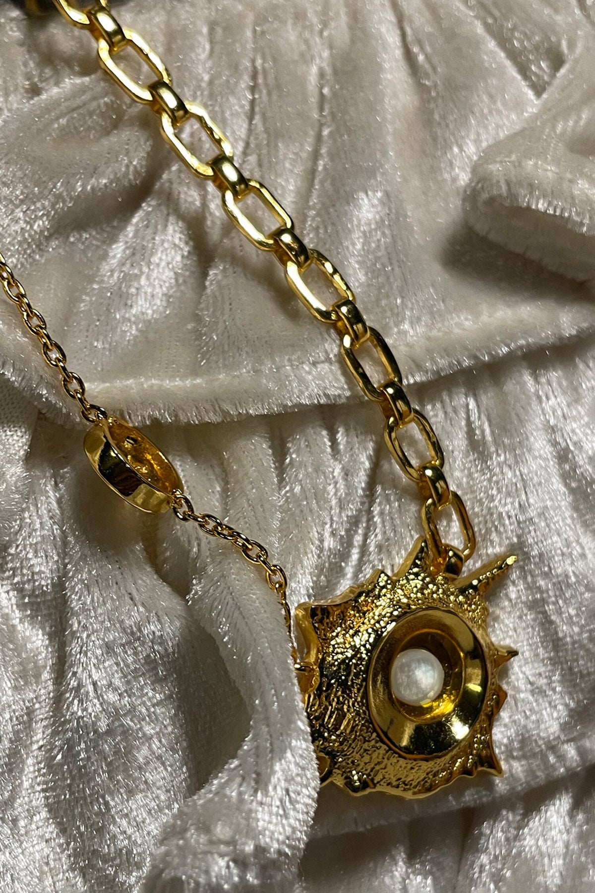 Alba Gold Pendant Chain 