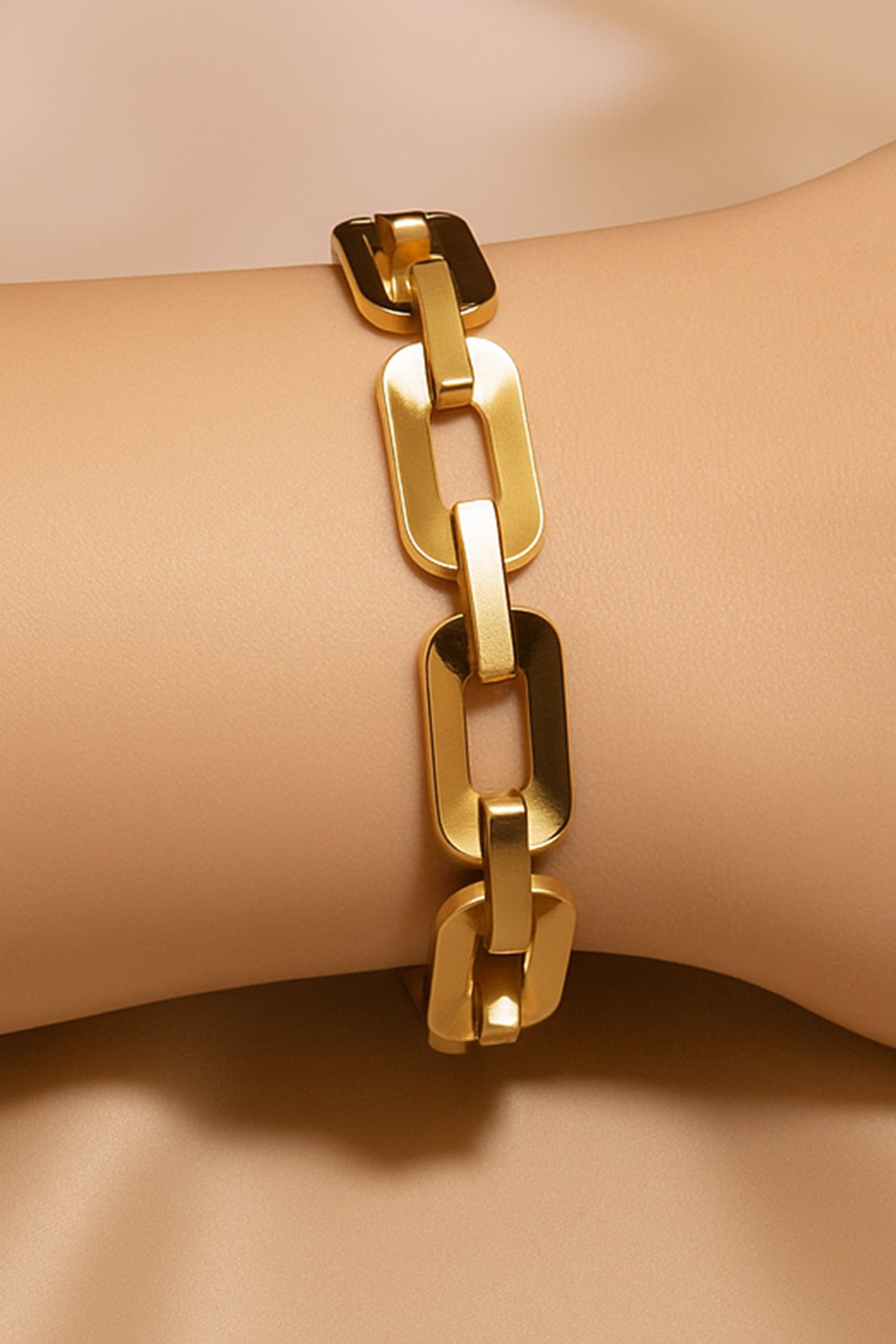 Zizi Gold Bracelet 
