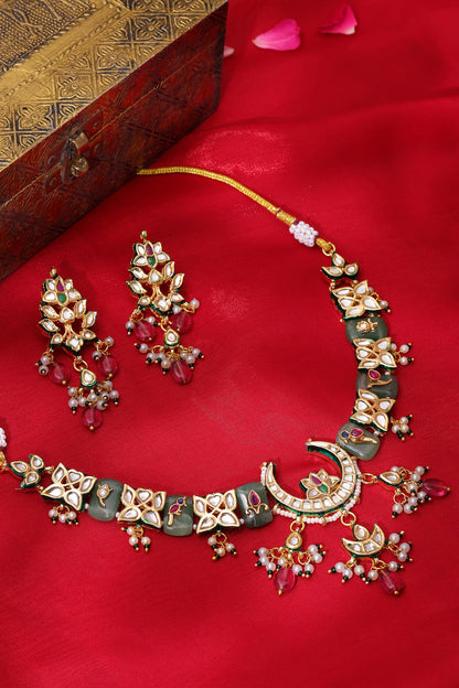 Kundan Crescent Motif Necklace & Earring Set 