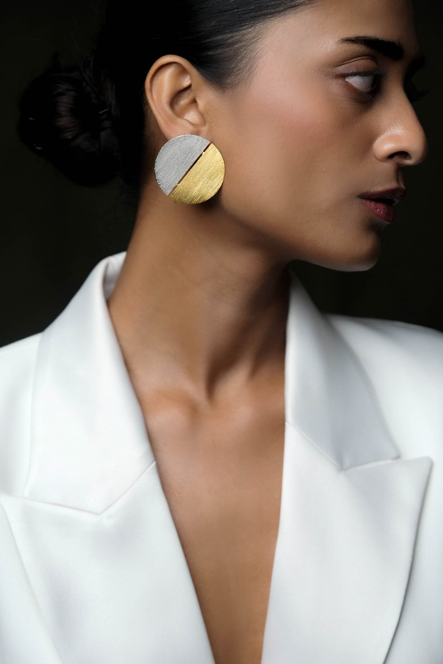 Circular Studs 