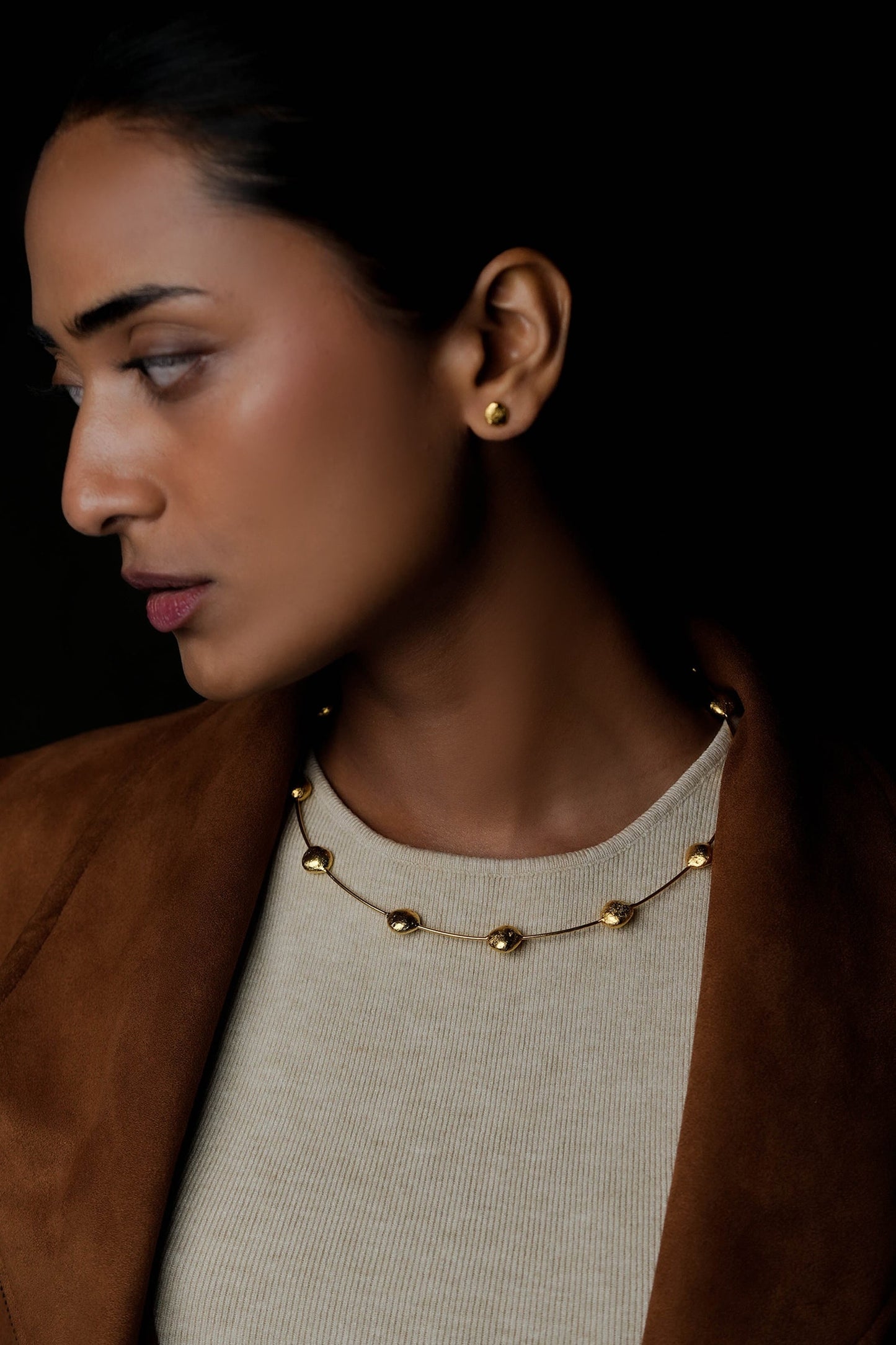 Olla Abstract Charm Choker 