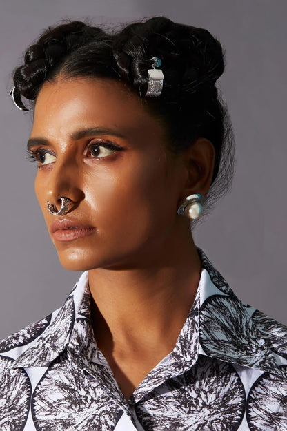 QED Pearl Earrings 