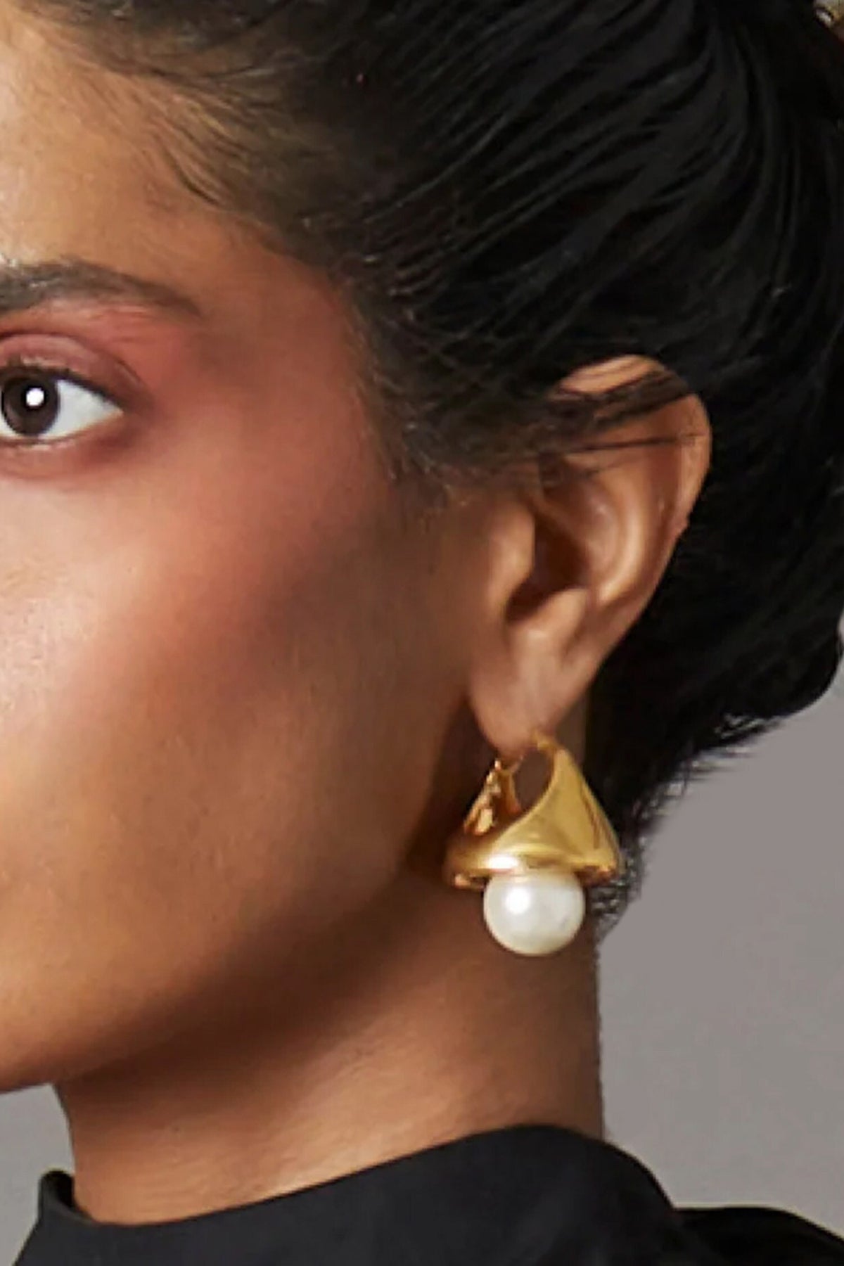 QED Pearl Drop Earrings 