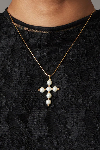 Mini Cross Pendant Necklace 