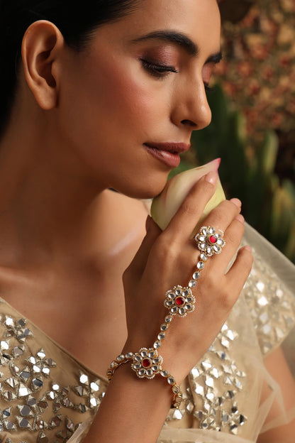 Kundan Embellished Hathphool 
