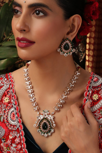 Polki Studded Pendant Necklace Set 