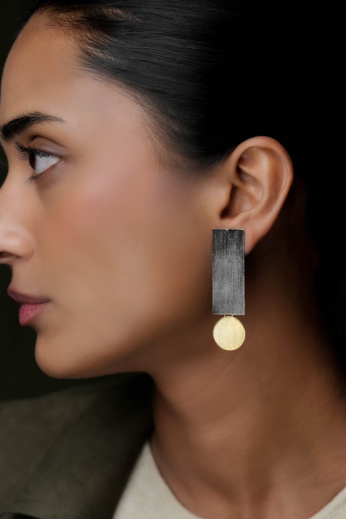 Geometric Danglers 