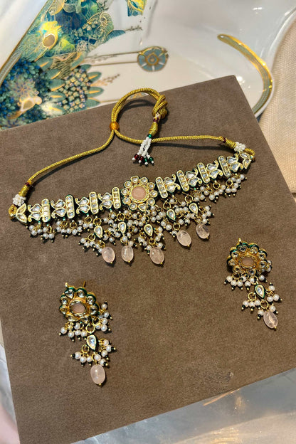 Kundan Embellished Necklace Set 