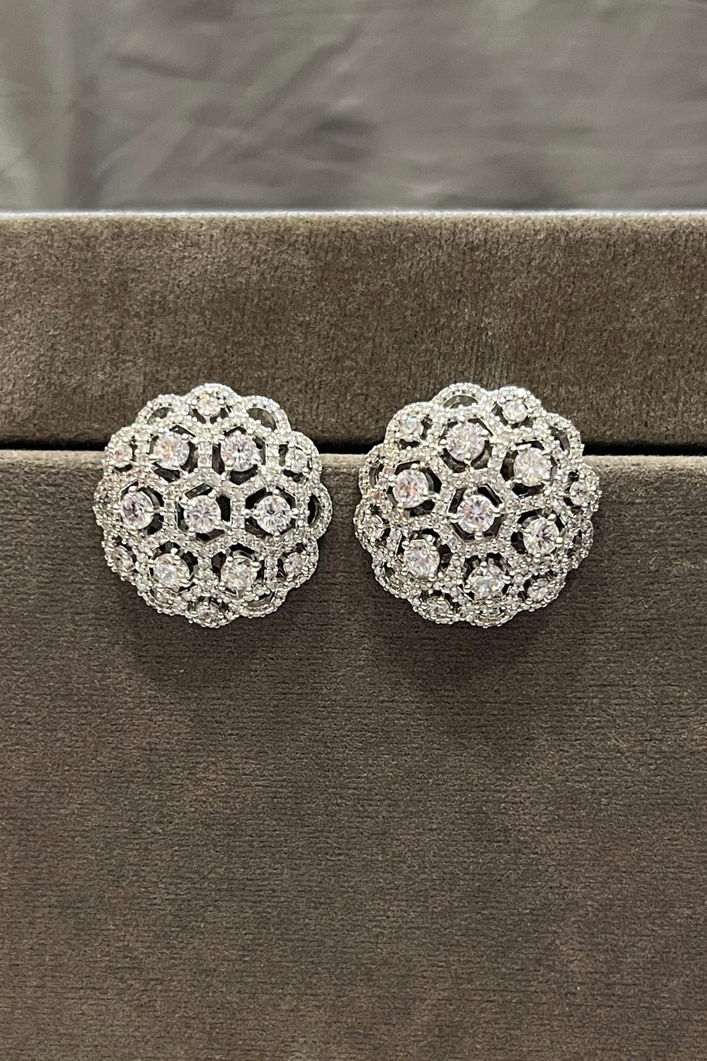 Round Shaped Zirconia Studs 