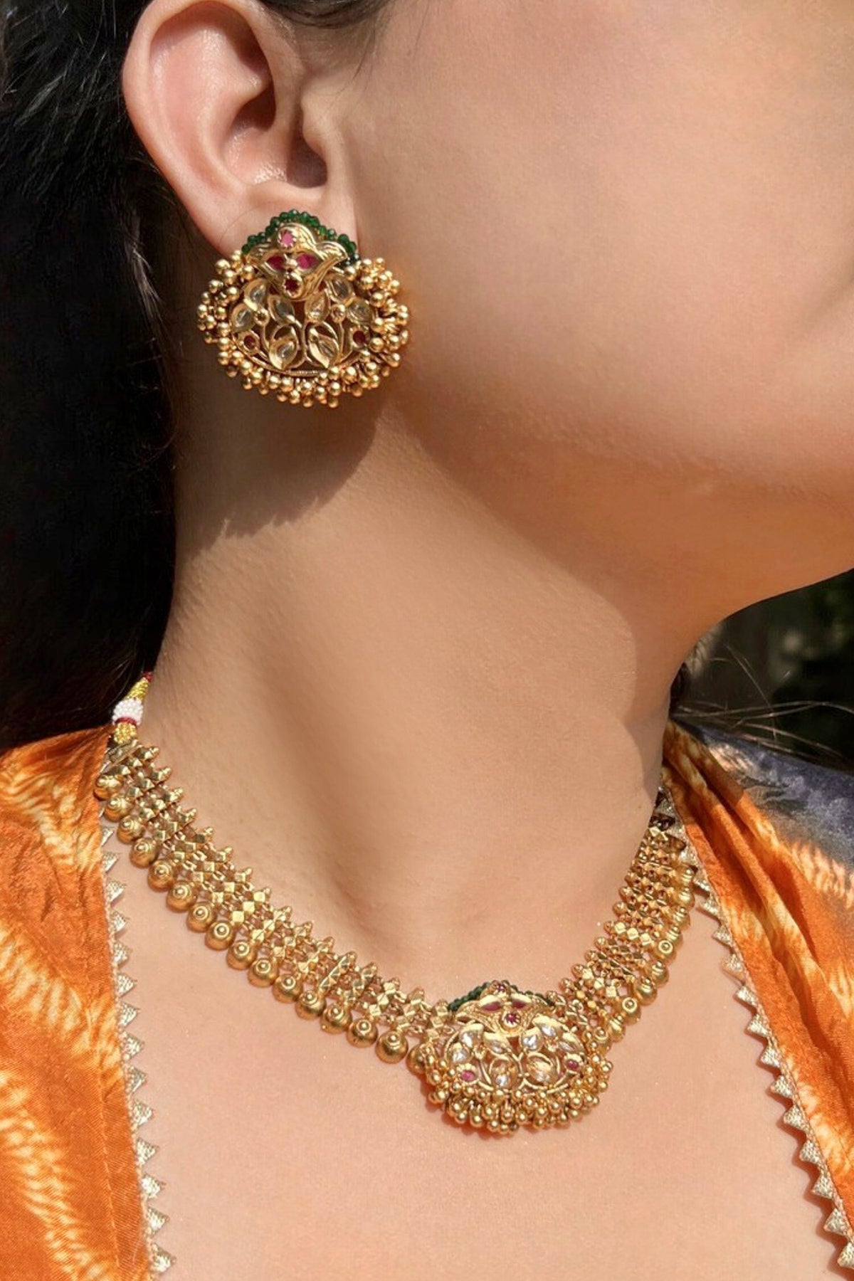Temple Heritage Motif Necklace Set 
