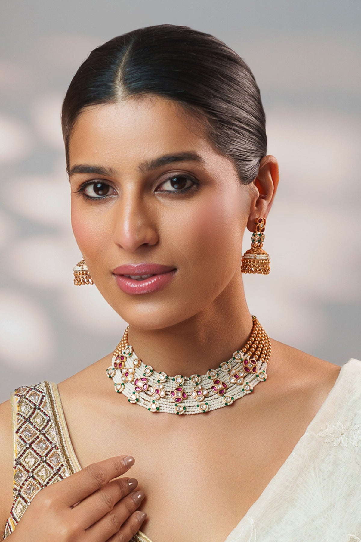 Kundan Embellished Necklace Set 