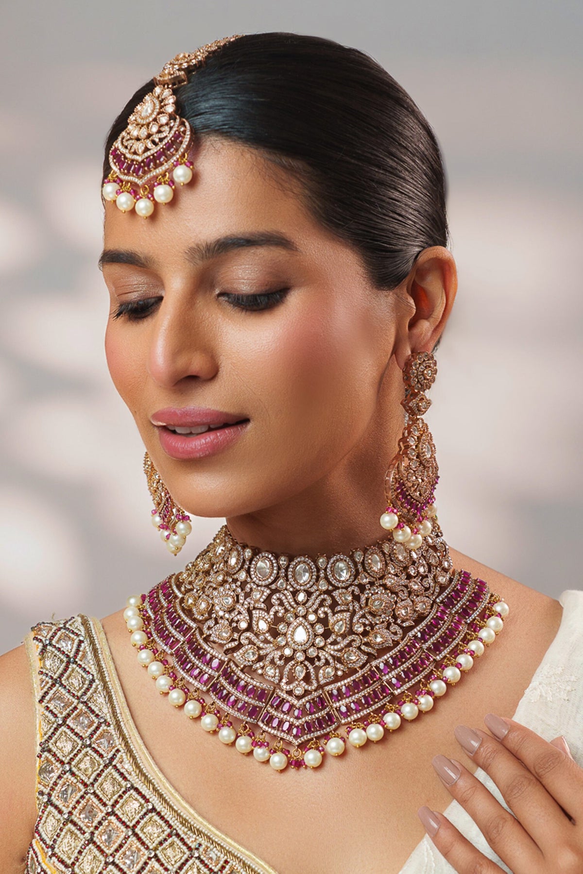 Polki Embellished Necklace Set 