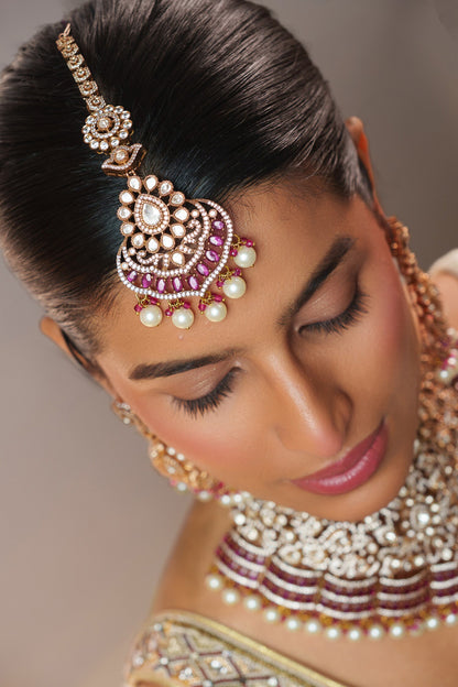 Polki Embellished Necklace Set 