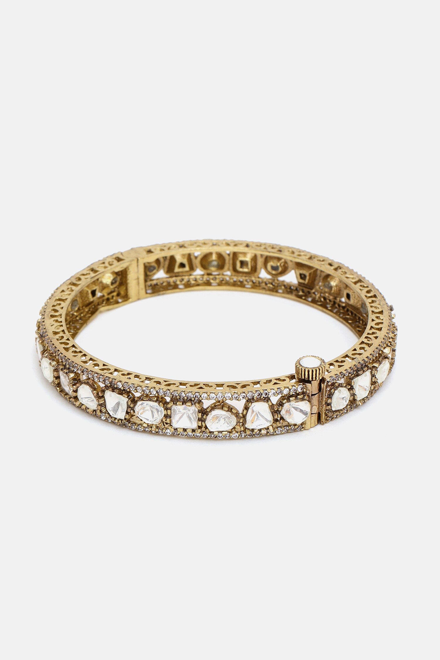 Kundan Studded Bracelet 