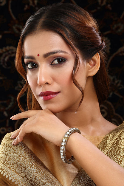 Kundan Studded Bracelet 