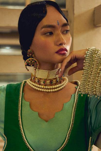 Whispering Gems Bird Choker & Earrings Set 