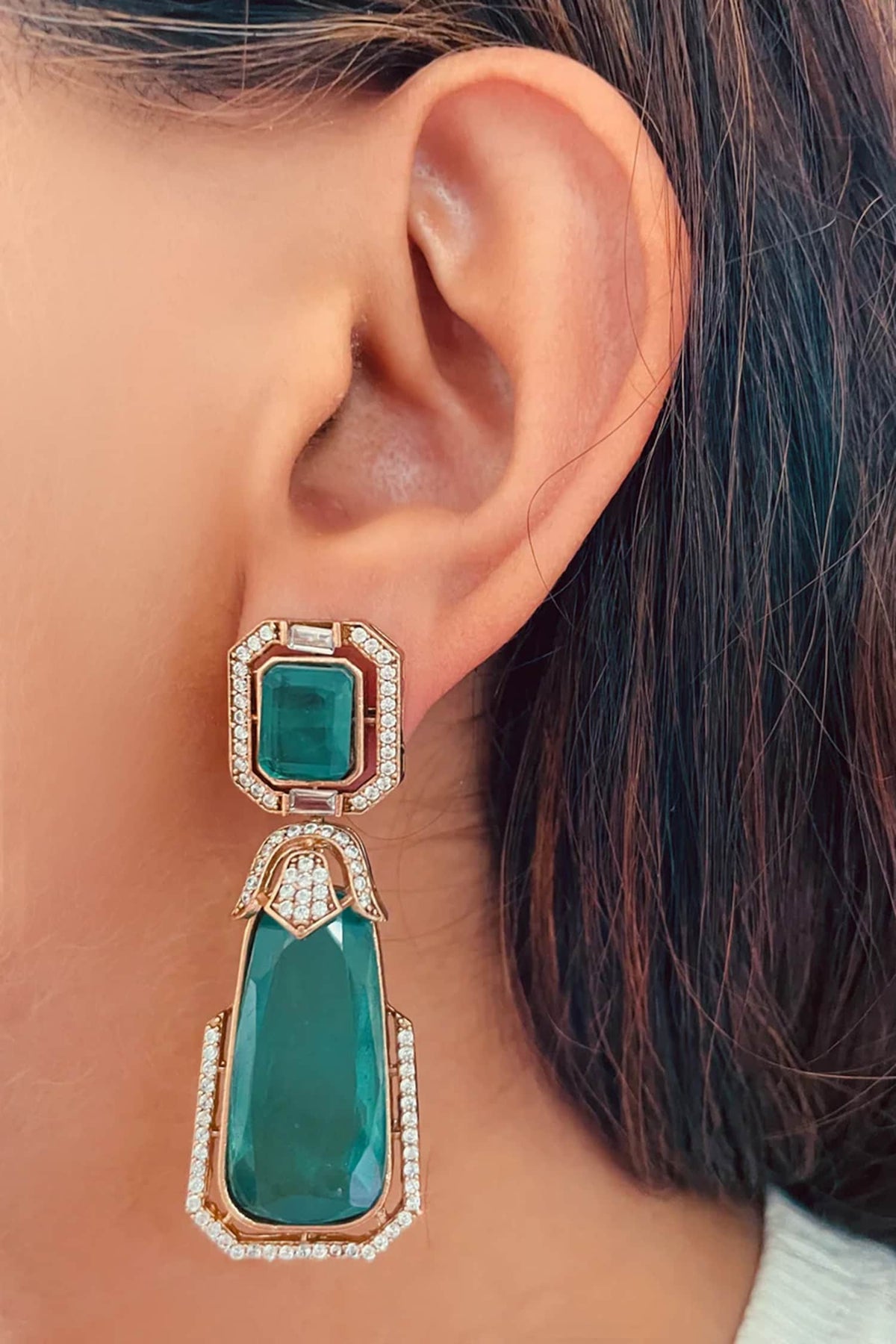 Kahima Emerald Doublet & Zircon Necklace Set 