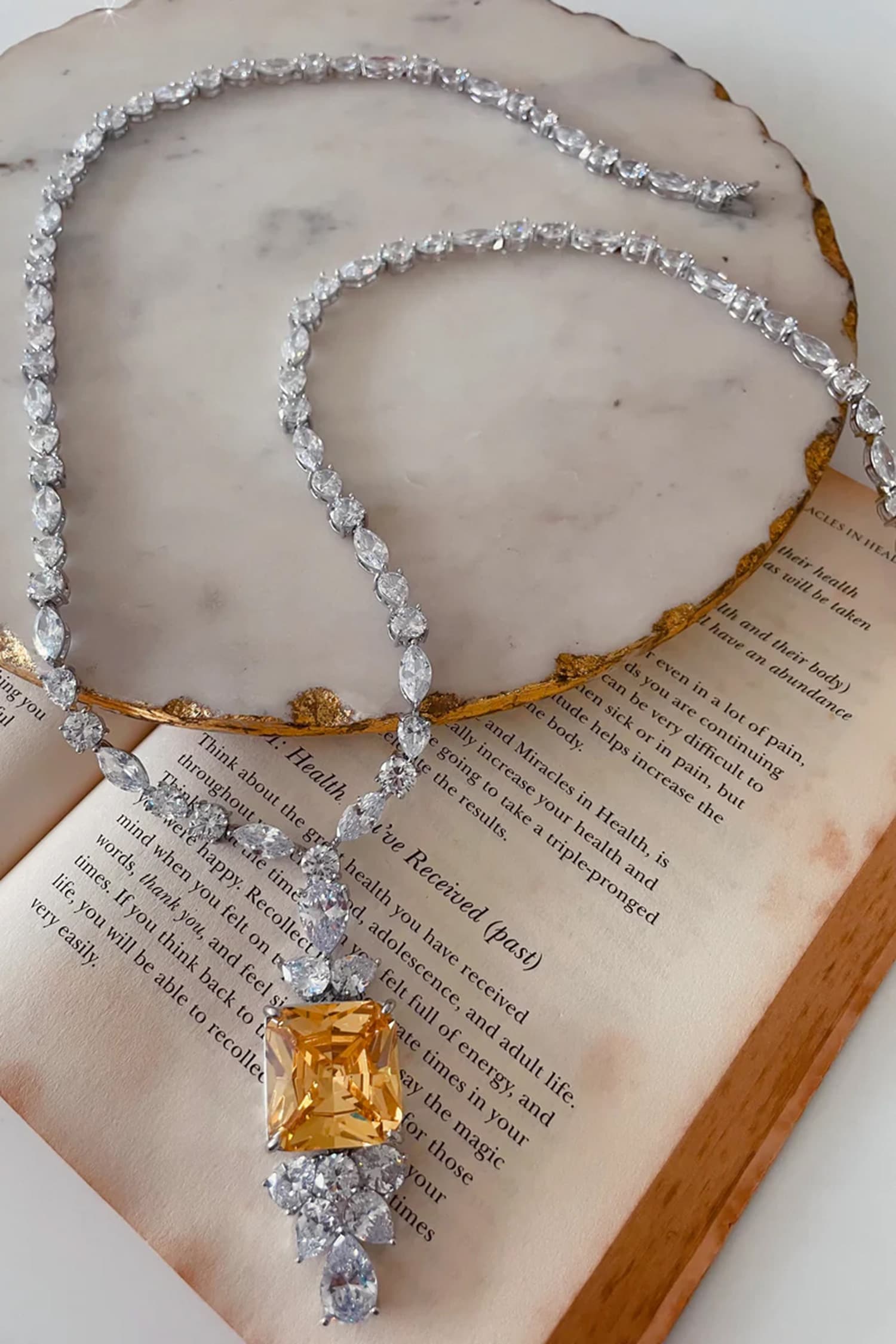 Imitation Diamond Pendant Necklace Set 