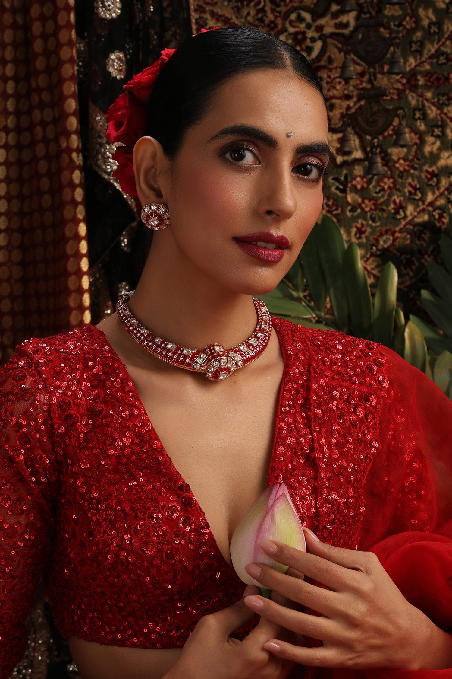 Kundan Embellished Necklace Set 