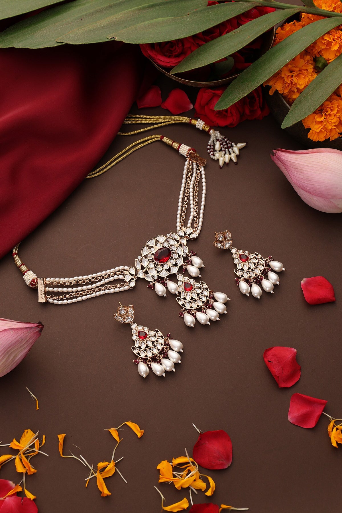 Kundan & Pearl Embellished Choker Set 