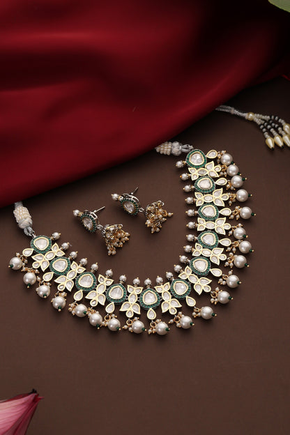 Kundan & Pearl Embellished Necklace Set 