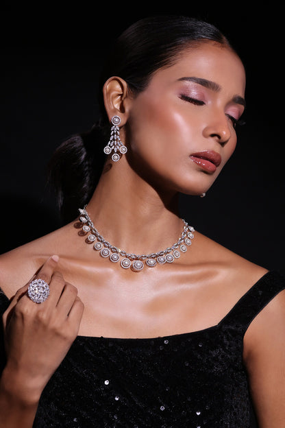 Gleam Muse Embellished Earrings 