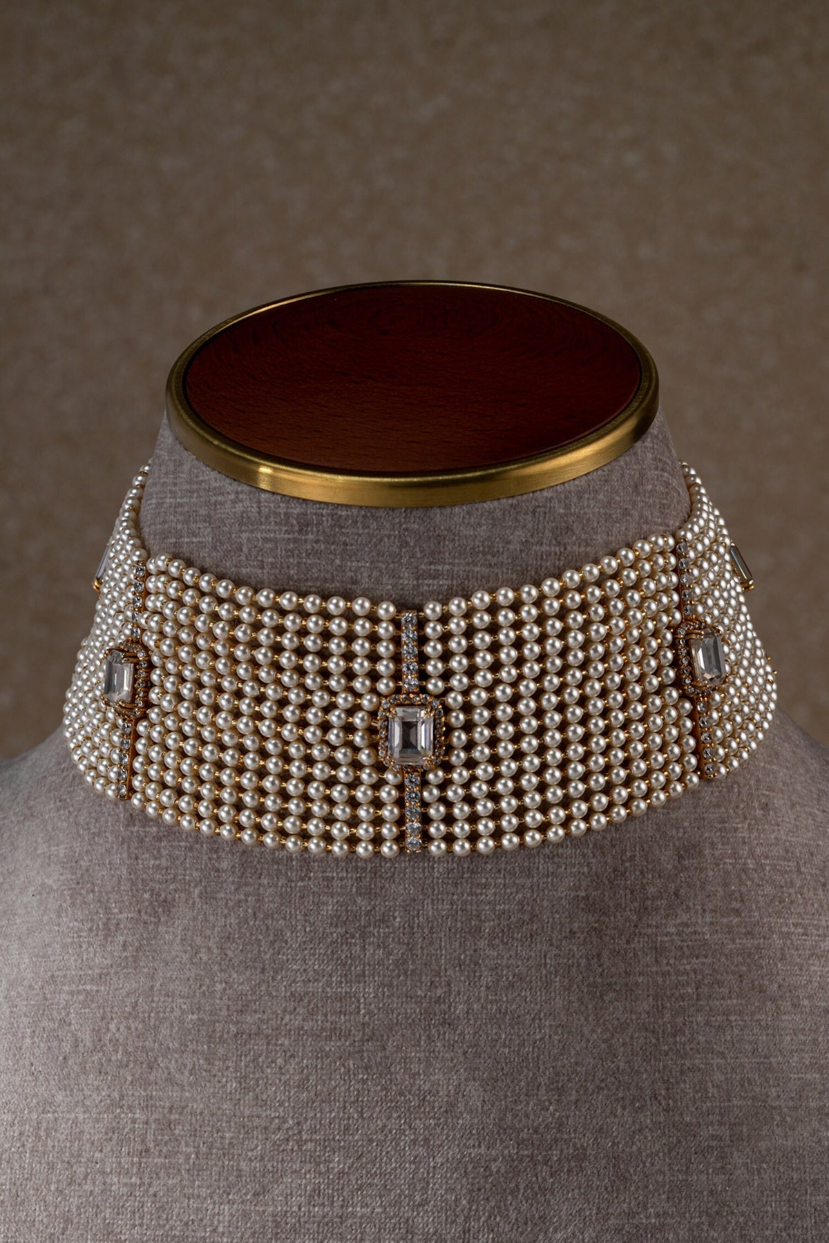 Pearl Bar Embellished Choker 