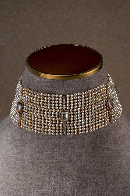 Pearl Bar Embellished Choker 