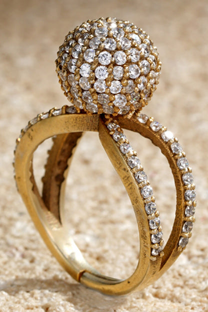 Circular Embellished Finger Ring 