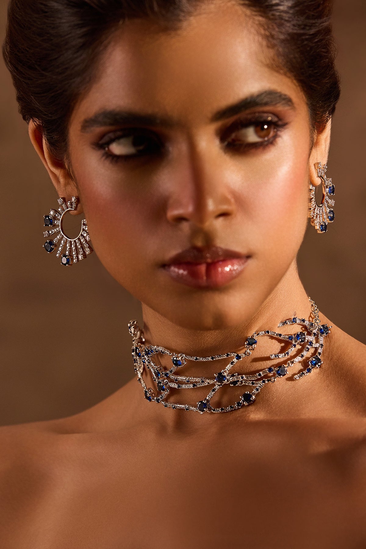 Tree Of Blue Embellished Choker 