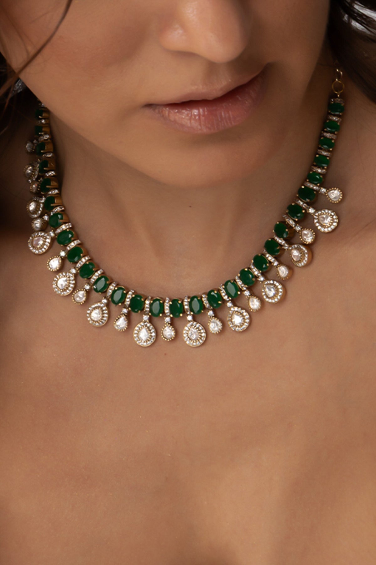 Green Stone Droplet Necklace Set 