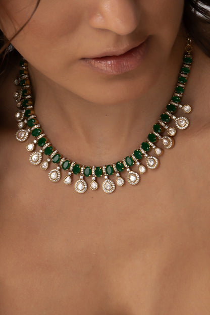 Green Stone Droplet Necklace Set 