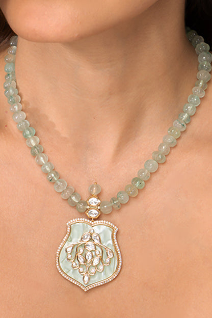 Green Bead Pendant Necklace Set 