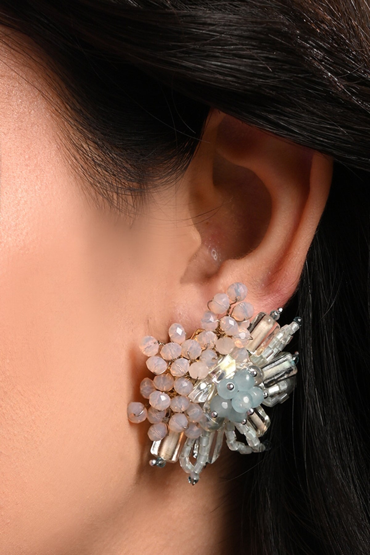 Round Stone Studded Earrings 