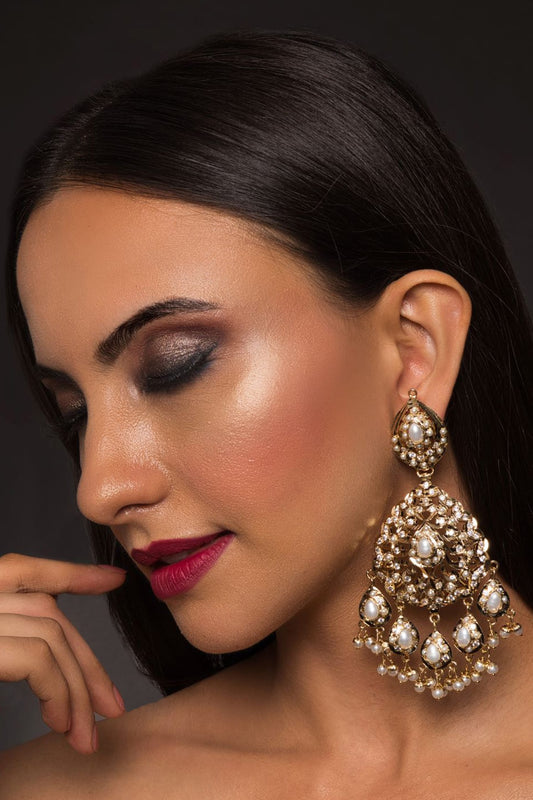Aura Petal Shaped Earrings 