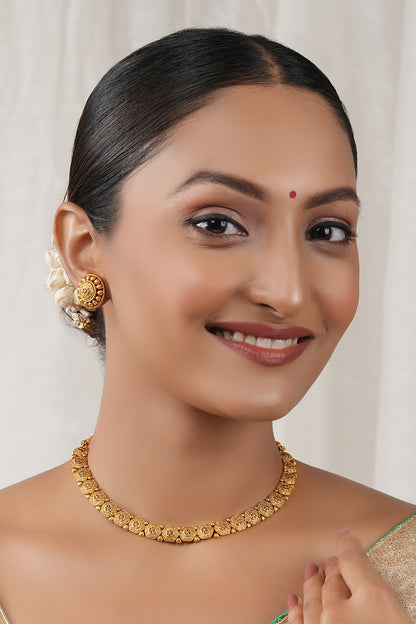 Antique Carved Choker & Stud Earrings Set 