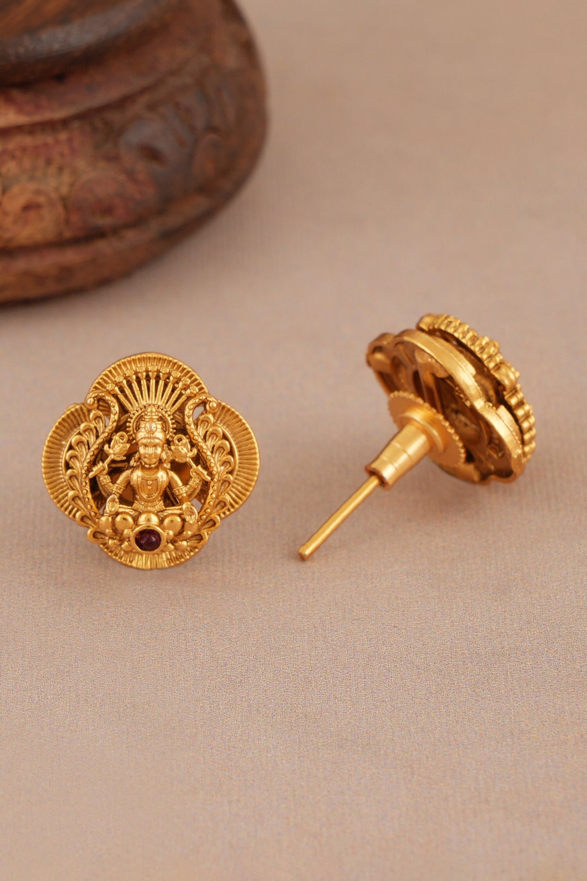 Antique Maa Lakshmi Carved Pendant Necklace Set 