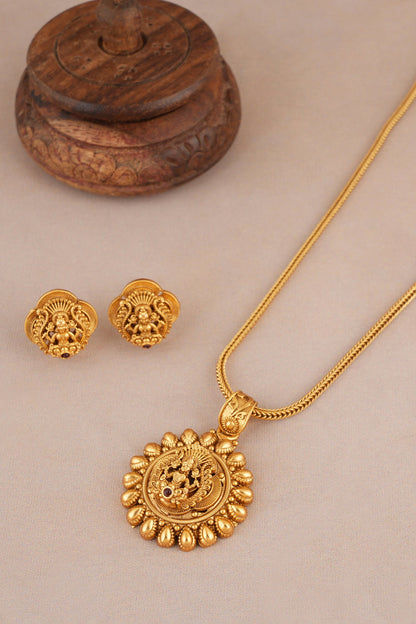 Antique Maa Lakshmi Carved Pendant Necklace Set 