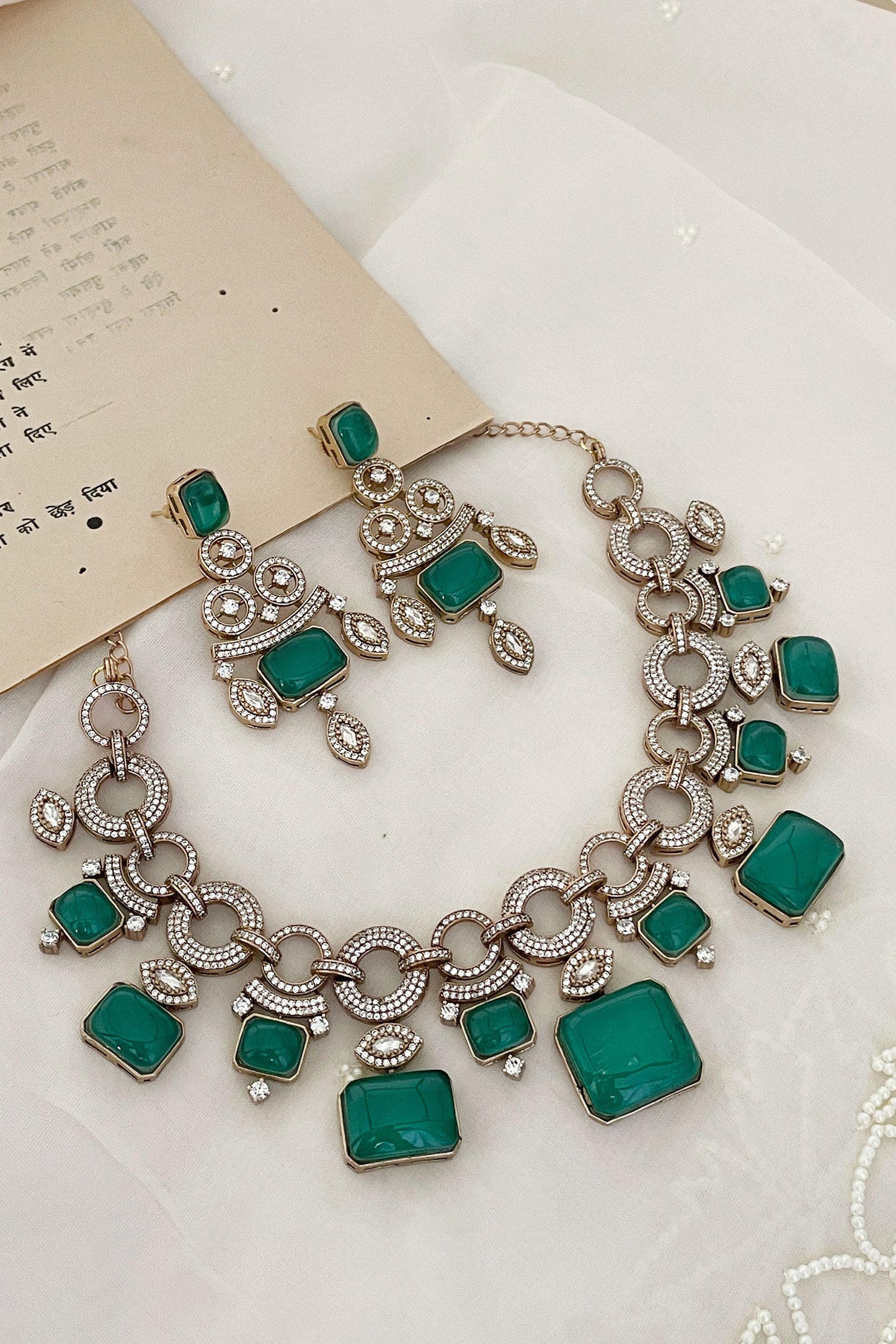 Stone Studded Necklace Set 