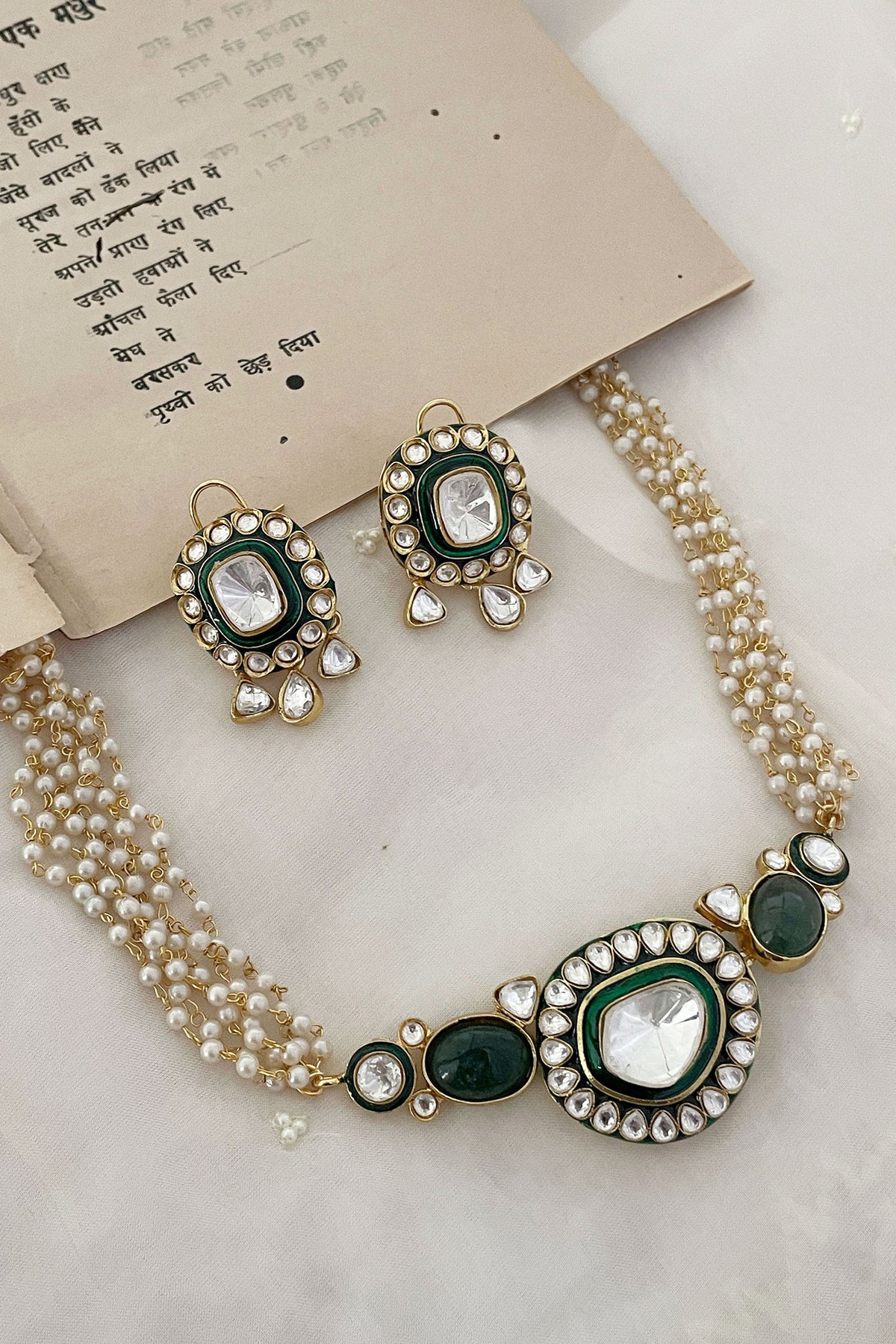 Pearl Embellished & Enamel Necklace Set 