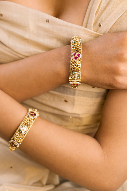 Ghunghroo Embellished Pair of Temple Bangles 